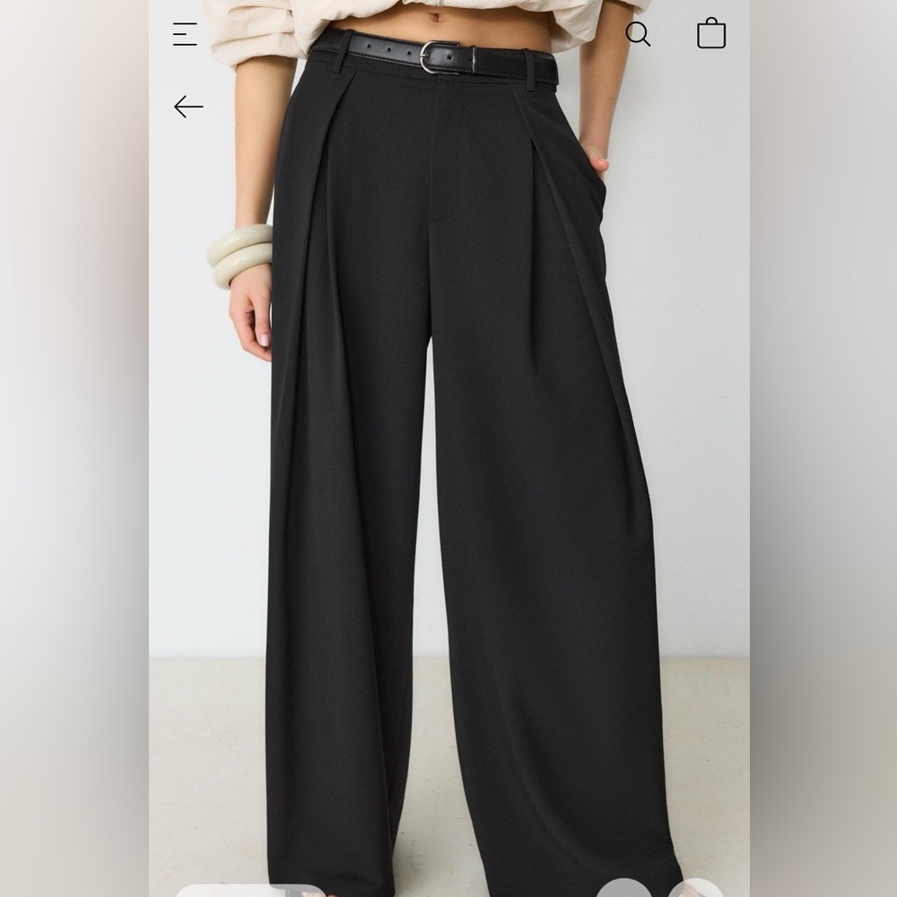 Stradivarius maxi dart trousers- like new - Picture 3 of 3